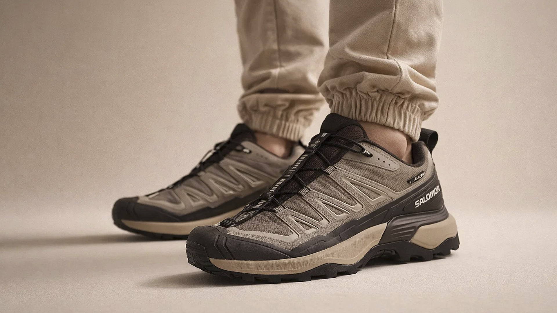 Мощные спортивные кроссовки Salomon x Ultra 360 для твоего гардероба